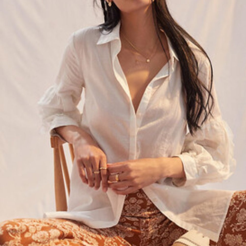 Anthropologie White Button-down Tunic with Ruffles XS